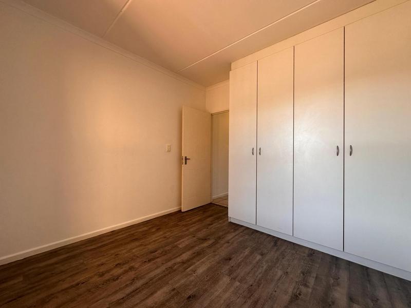 To Let 2 Bedroom Property for Rent in Brackenfell South Western Cape